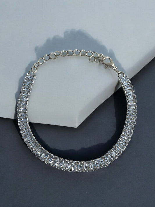Sparkling Silver Tennis Bracelet – Timeless Elegance