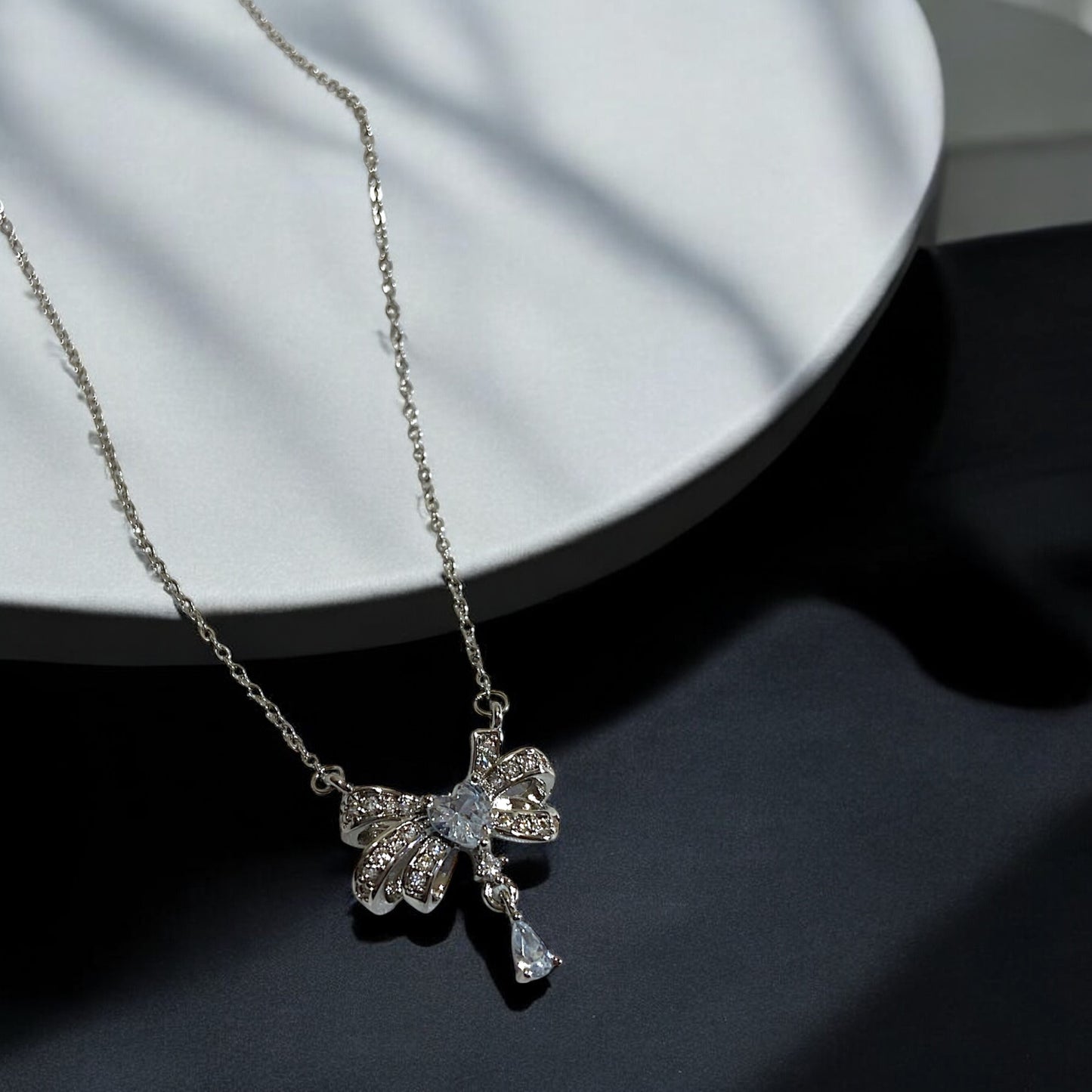 Sparkling Bow Elegance Necklace