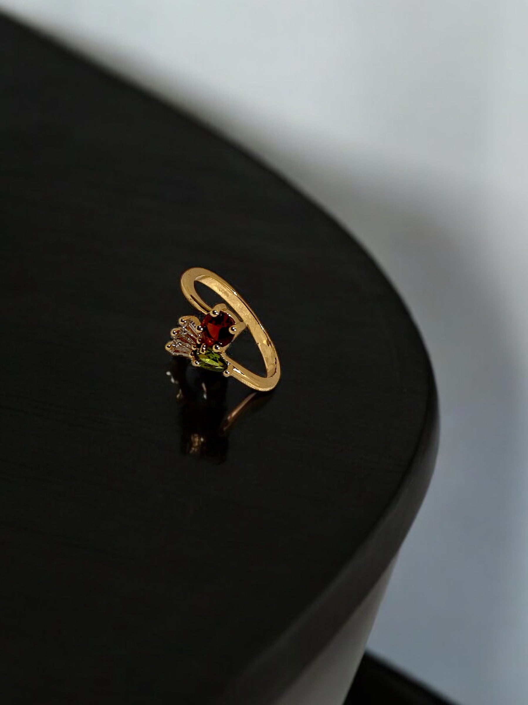 Golden Radiance Gem Adjustable Ring