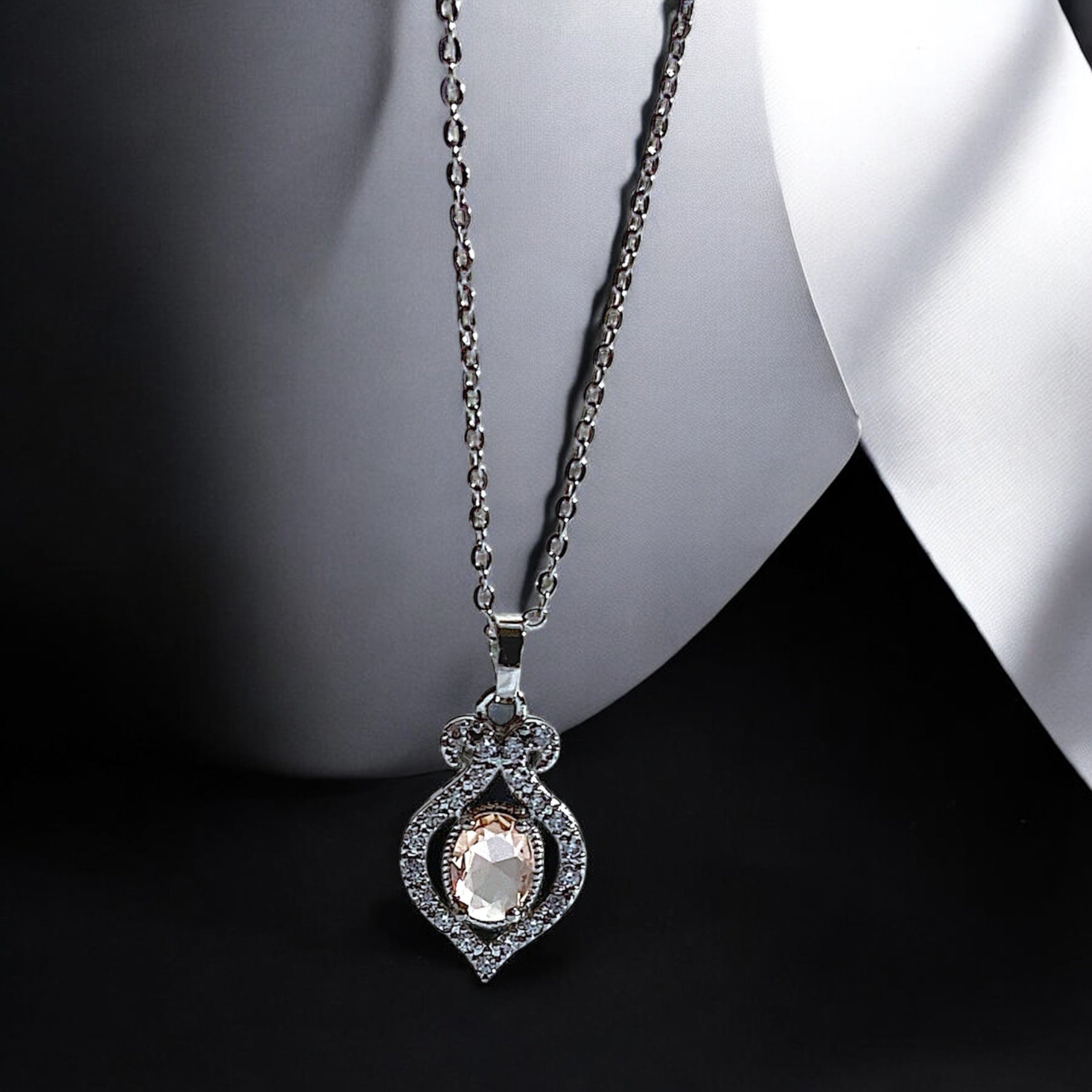 Regal Glow Pendant Necklace